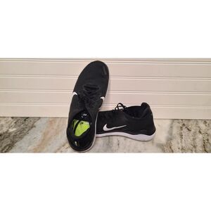 Nike Womens Free RN 2018 Black/White Sneakers Size 9.5